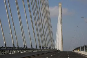 Colombia inaugura el puente más ancho de Latinoamérica, construido por Sacyr