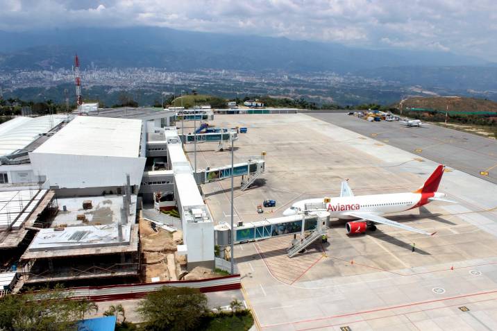 aeropuerto palonegro bucarmanga